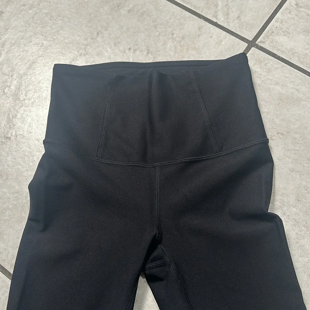 Lululemon Zoned In Tight Black‎